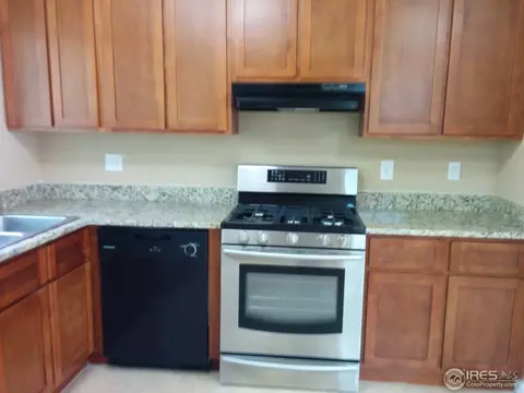 1920 Florence St, Aurora, CO 80010 photo 6