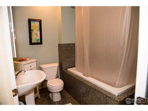 917 E 25th St Ln, Greeley, CO 80631 photo 6