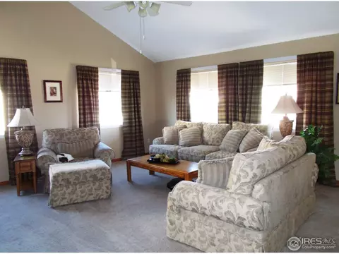 340 E Lilac St, Milliken, CO 80543 photo 4