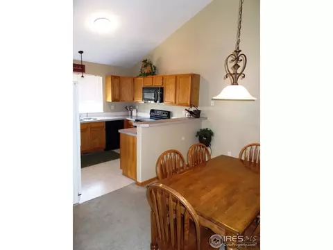 340 E Lilac St, Milliken, CO 80543 photo 8