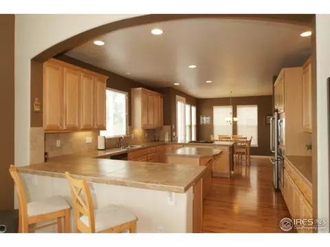 8627 Gladiola Cir, Arvada, CO 80005 photo 4