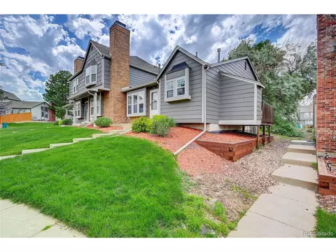 17105 E Chenango Ave #D, Aurora, CO 80015 photo 2