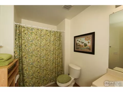 2310 E 109th Dr, Northglenn, CO 80233 photo 2