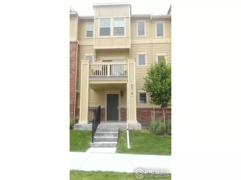 9518 Halstead Ln, Lone Tree, CO 80124 photo 2