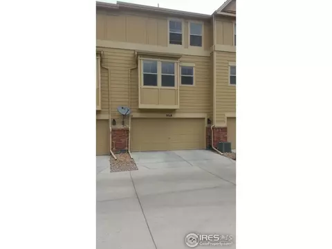 9518 Halstead Ln, Lone Tree, CO 80124 photo 3