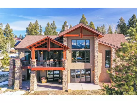 230 Bridlewood Ln, Woodland Park, CO 80863