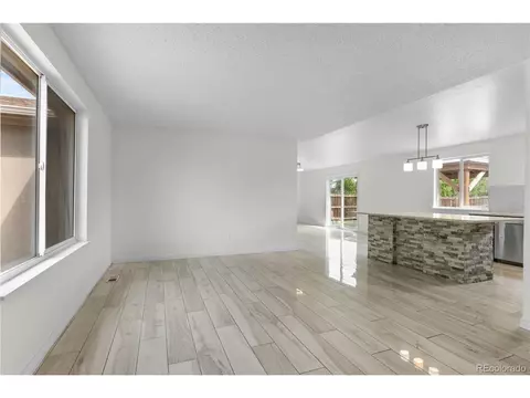 15620 E Hamilton Pl, Aurora, CO 80013 photo 11
