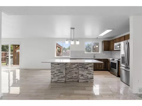 15620 E Hamilton Pl, Aurora, CO 80013 photo 4