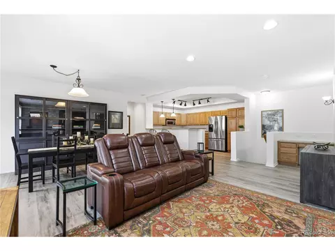3851 Stonebrush Dr #11B, Highlands Ranch, CO 80126