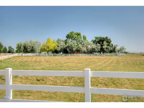 5050 Hulson Pl, Berthoud, CO 80513 photo 2