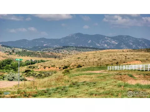 5050 Hulson Pl, Berthoud, CO 80513 photo 4