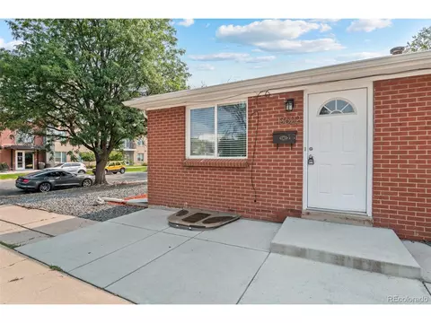 13622 E 13th Pl, Aurora, CO 80011 photo 4