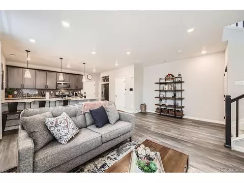 17855 E 103rd Ave, Commerce City, CO 80022 photo 4
