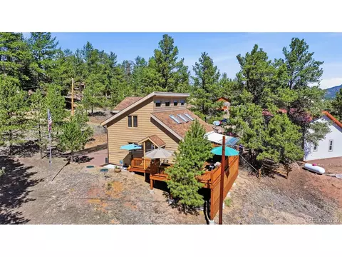 28 Signalman Ln, Lake George, CO 80827