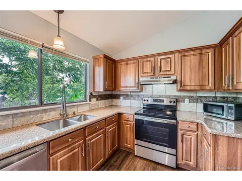 18984 E Kent Cir, Aurora, CO 80013 photo 9