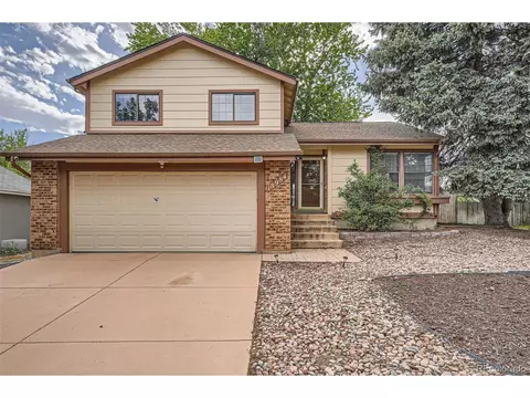 18984 E Kent Cir, Aurora, CO 80013