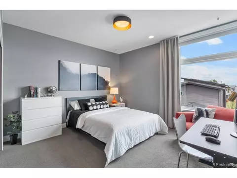 6935 E Lowry Blvd, Denver, CO 80230 photo 24