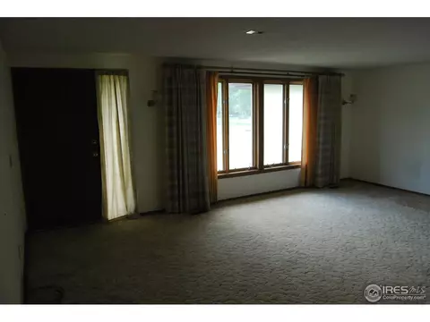 110 E 9th Ave, Yuma, CO 80759 photo 3