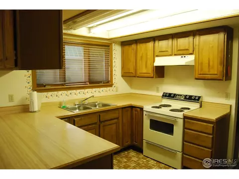 110 E 9th Ave, Yuma, CO 80759 photo 6