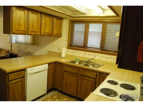 110 E 9th Ave, Yuma, CO 80759 photo 5