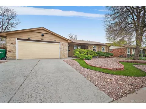 625 S Potomac Way, Aurora, CO 80012