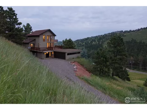 6438 Red Hill Rd, Boulder, CO 80302 photo 2