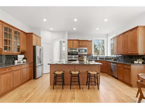 Kitchen - 10250 Longview Dr, Lone Tree, CO 80124 photo 2 of 4