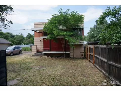2129 Grove Cir, Boulder, CO 80302 photo 4