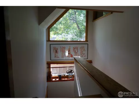 2129 Grove Cir, Boulder, CO 80302 photo 9