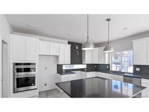 22006 E 42nd Pl, Aurora, CO 80019 photo 15