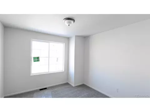 22006 E 42nd Pl, Aurora, CO 80019 photo 5