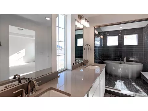 22006 E 42nd Pl, Aurora, CO 80019 photo 18