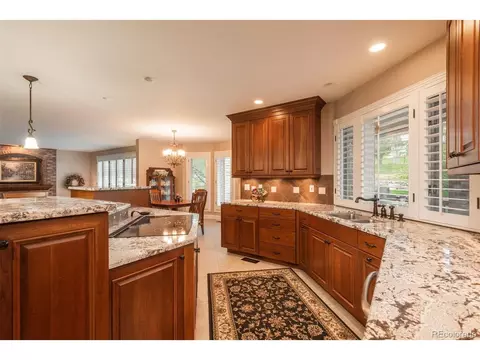 8548 Colonial Dr, Lone Tree, CO 80124 photo 12