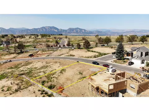 980 Arapahoe Cir, Louisville, CO 80027