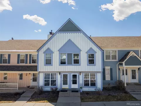 9336 W Ontario Dr, Littleton, CO 80128