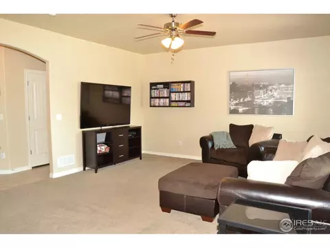 404 Wind River Dr, Windsor, CO 80550 photo 4