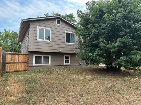 18851 E Oregon Dr, Aurora, CO 80017 photo 3