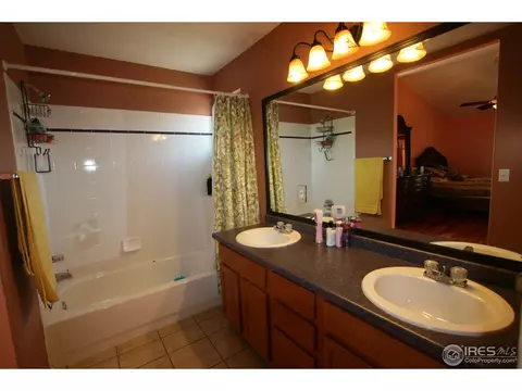 1382 E 96th Pl, Thornton, CO 80229 photo 17