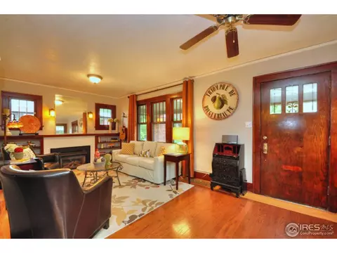 2247 Eudora St, Denver, CO 80207 photo 3