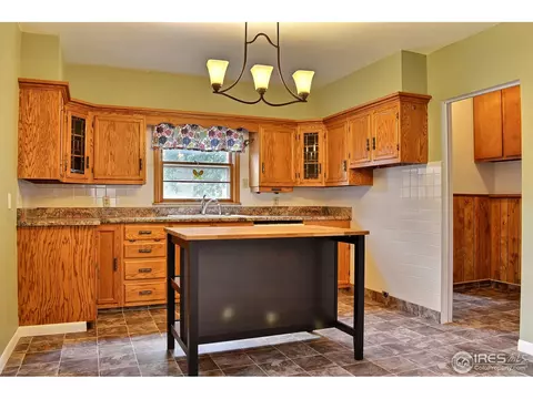 1902 14th St, Greeley, CO 80631 photo 9