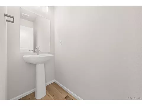 21114 E 63rd Dr, Aurora, CO 80019 photo 9