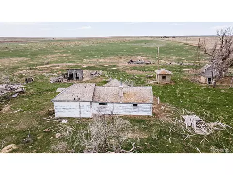 15560 County Road 178, Bennett, CO 80102 photo 24