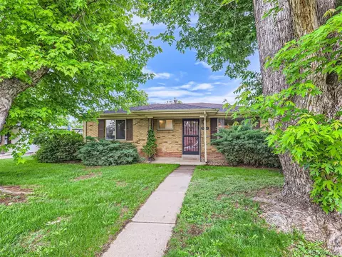 5740 Dudley St, Arvada, CO 80002