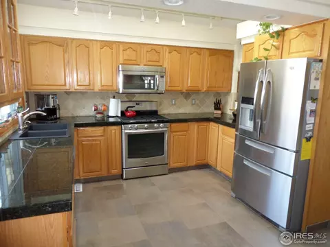 9764 Iris St, Westminster, CO 80021 photo 4