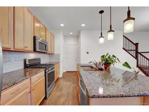 9505 E Alabama Cir, Denver, CO 80247 photo 13