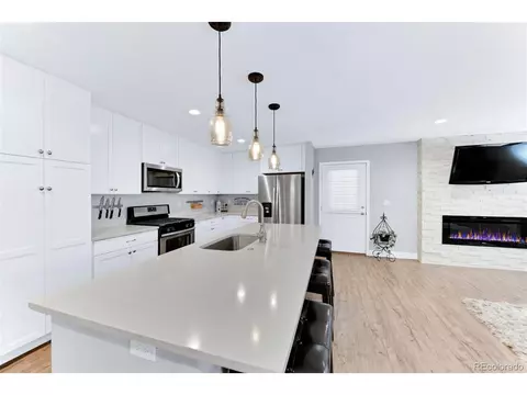 4565 W Custer Pl, Denver, CO 80219 photo 8
