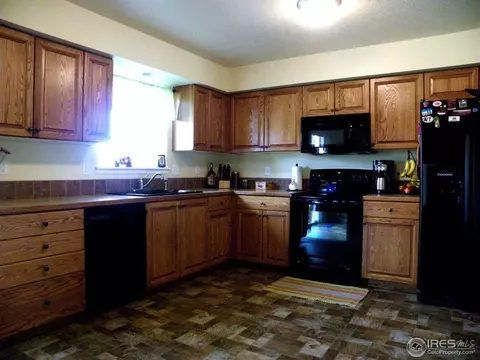 201 E Chestnut St, Windsor, CO 80550 photo 12