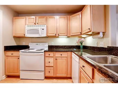 540 Mohawk Dr #3, Boulder, CO 80303 photo 3