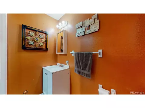 175 Hancock Ct, Bennett, CO 80102 photo 18