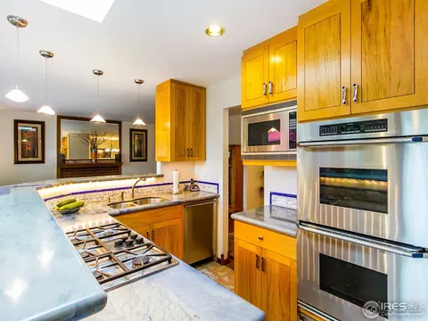 2831 Kenyon Cir, Boulder, CO 80305 photo 8